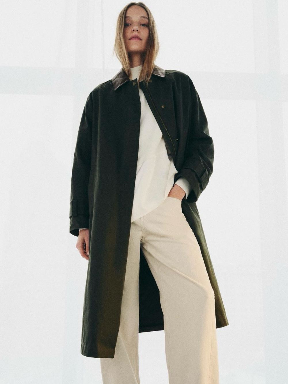 NWT ZARA CONTRAST FAUX LEATHER COLLAR TRENCH COAT ZW COLLECTION. Size M